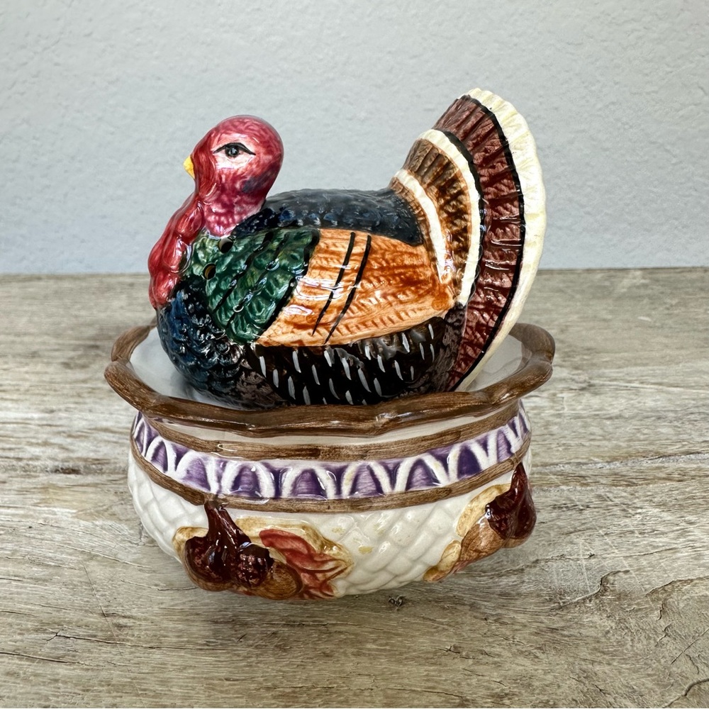 Fitz and Floyd Omnibus 1996 Vintage Turkey Salt and Pepper Shakers